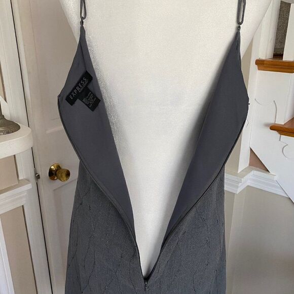 Express Gray Silver Threaded Spaghetti Strap Knee length Dress SZ 11/12 - Picture 9 of 11